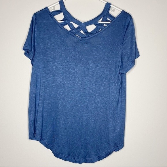 NWT Moral Fiber Blue Cut Out Blouse Short Sleeve Size XL - Picture 3 of 8